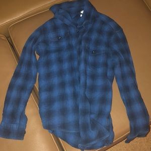 Never worn flannel!!!